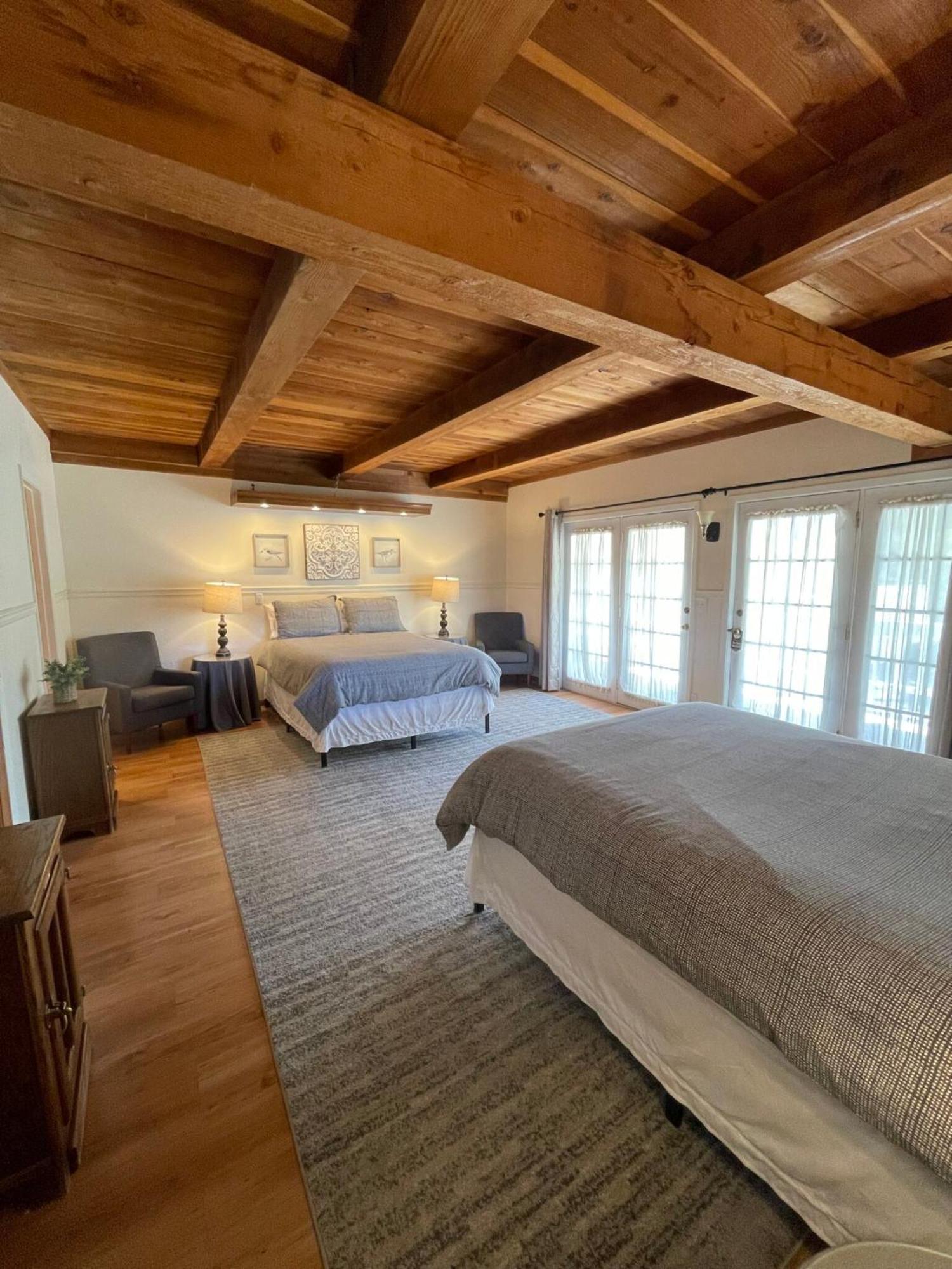 Berkshire Inn Groveland Eksteriør billede